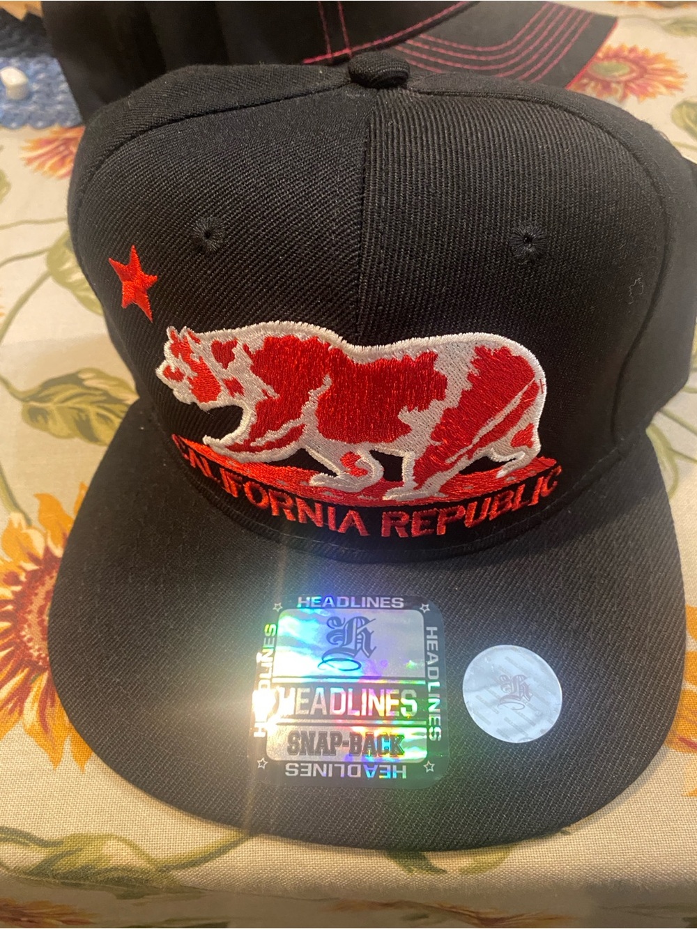 Hat, California Republic Black Snapback Bear Patch